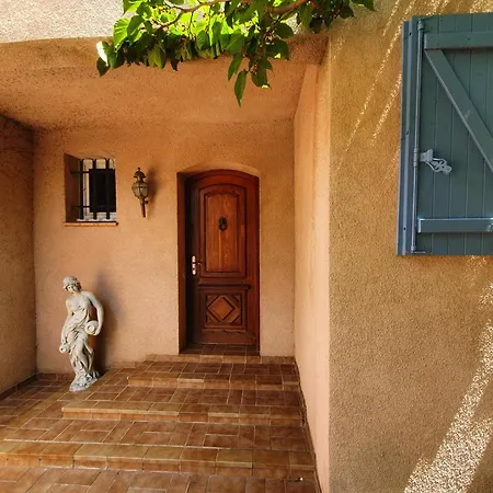 Roco Aigle Villa