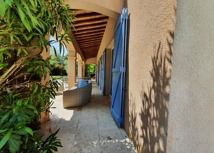 Roco Aigle Roquecourbe-Minervois